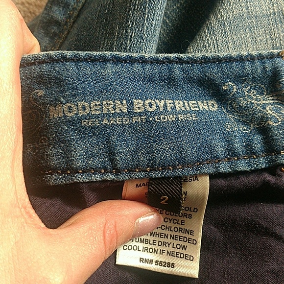 Capris - Picture 5 of 6